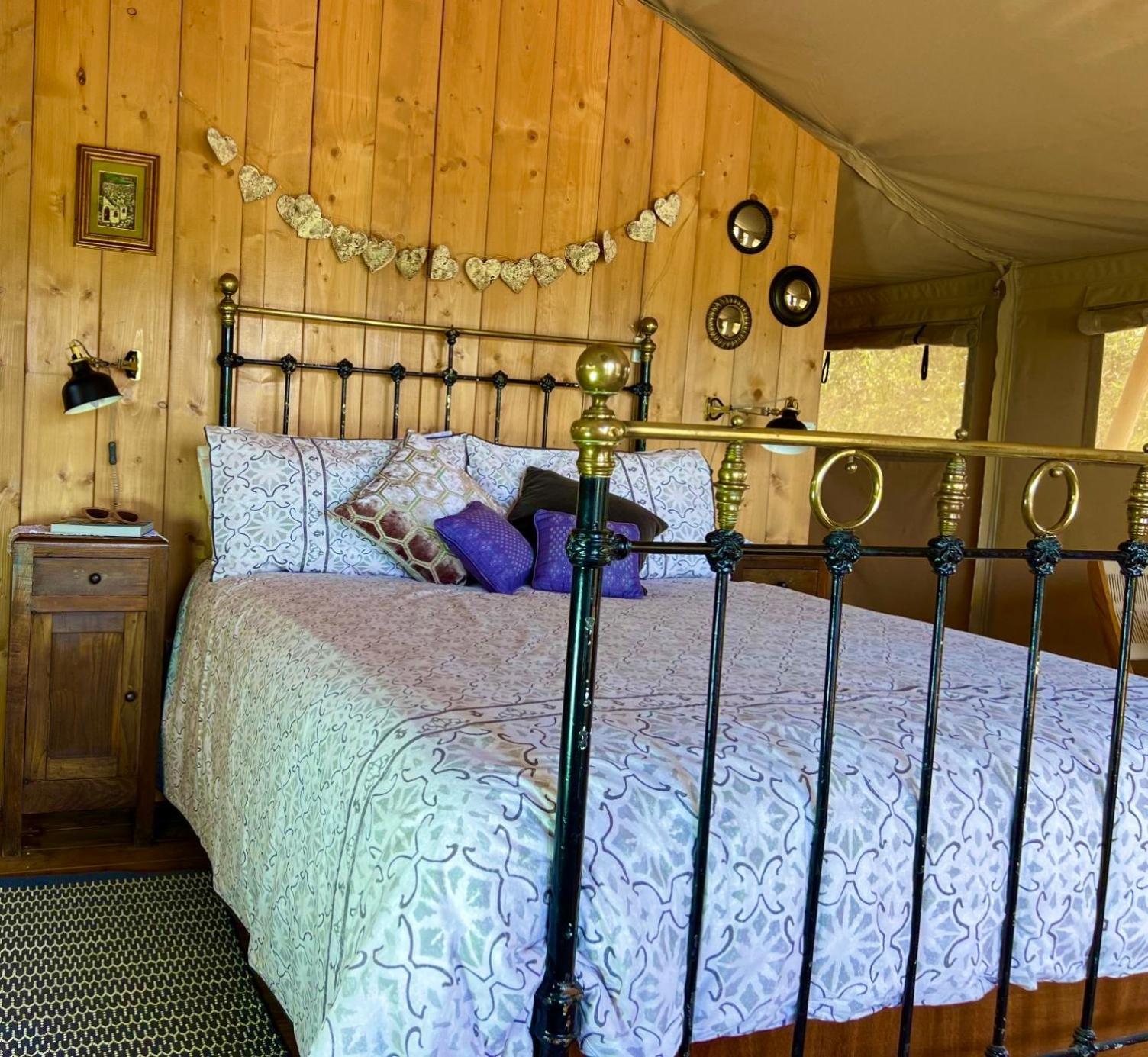 Hotel Domus Olea Glamping Ceglie Messapica Exterior foto