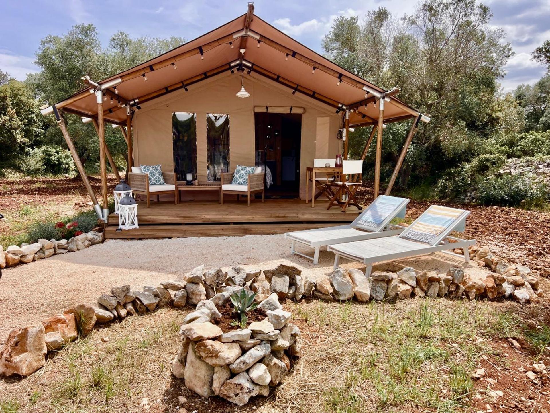 Hotel Domus Olea Glamping Ceglie Messapica Exterior foto